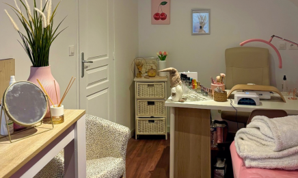 Ma Belle Institut  : Manucure à Poussan
