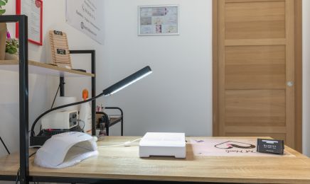 M & VOUS  : Institut de beauté à Rochefort-du-Gard