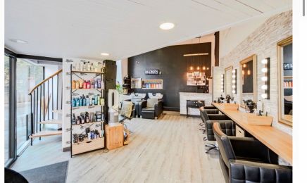 La Maison du Cheveu : Coiffeur à Hyères