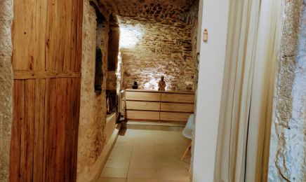 Institut Loli  : Manucure à Saint-Paulet-de-Caisson