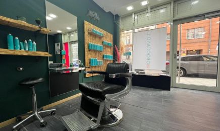 Friseur 60's LOOKcation: Friseur in München