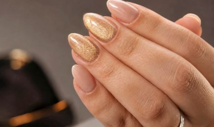 Amouri Mya Beauty Cils & Ongles  : Institut de beauté à Callian