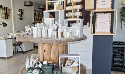 L’Instant Centre Esthétique Mixte : Manucure à Angoulême
