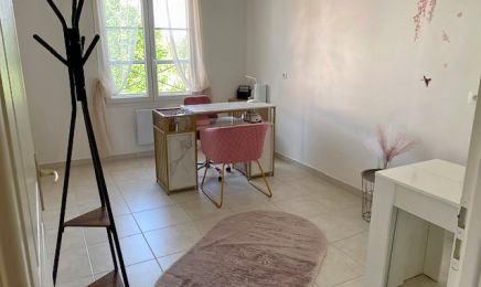 MARIE C BEAUTY : Manucure à Chaponnay
