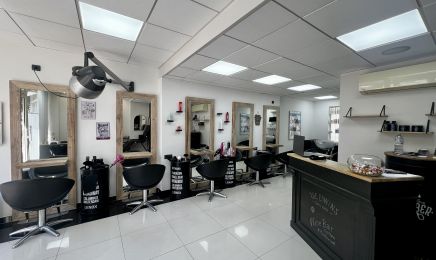Krea'Tif - Coiffure & Dreamy Beauty - Ongles et cils : Coiffeur à Sainte-Maxime