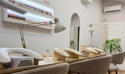 Le salon de Lisa & Clara  : Manucure à Plan-de-Cuques