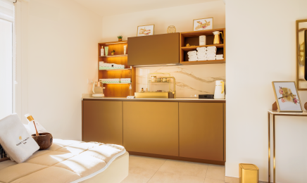 SM Renata França  : Institut de beauté à Ajaccio