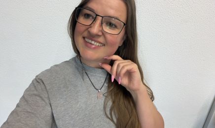 Mani by Monia: Nagelstudio in Bensheim