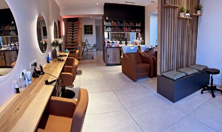  l’atelier 160 : Institut de beauté à Saint-Savin