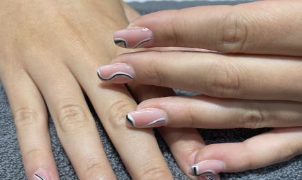 Les Ongles Parfaits : Manucure à Sète