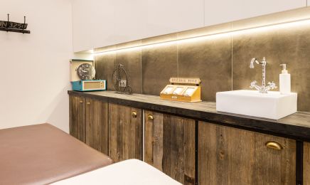 L'Atelier Vintage : Manucure à Lyon