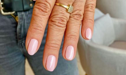 Salon ESKAY | ongles, détatouage, carbonpeeling, massages, épilation, browlift, cils : Manucure à Annecy