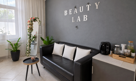 Beauty Lab Permanent Tattoo Kosmetikerin: Kosmetikstudio in Chemnitz