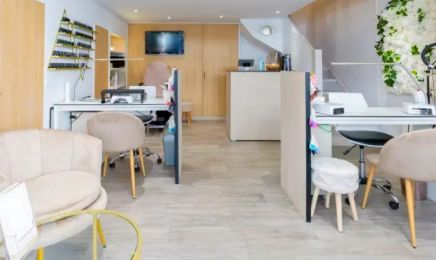 Amalia S.   : Institut de beauté à Menton