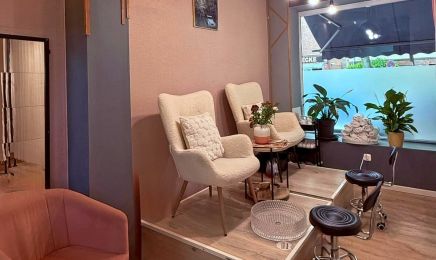 Bella Glow Waxing: Kosmetikstudio in Hamburg