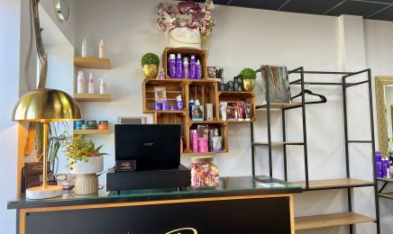 Le Peigne Magique By Anthony : Coiffeur à Tournon-sur-Rhône