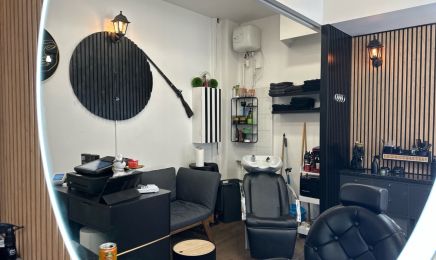32 Barbier de nuit : Barbier à Caen