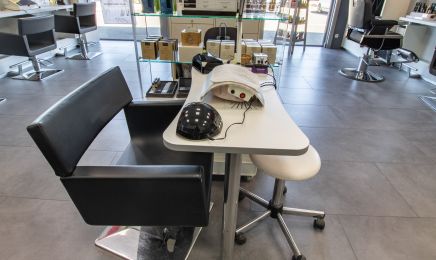 AGC Coiffure & Esthétique  : Coiffeur à Donzère