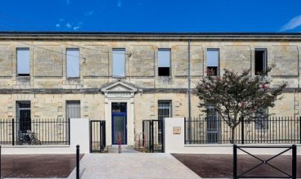 LPP Saint Augustin - Esthétique  : Manucure à Bordeaux