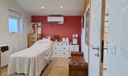Institut Chlo' et Beauté  : Manucure à Beaurainville
