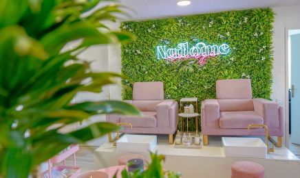 Nailome Lounge - Champniers : Manucure à Champniers