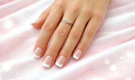L'EFFET COLORE DE CHRISTELLE : Manucure à Saint-Méen-le-Grand