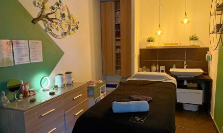 Le Rêve De Beauté - Spécialisées en Ongle - Head Spa et Massages : Institut de beauté à Saint-Germain-au-Mont-d'Or
