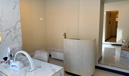 Yria : Manucure à Bougival