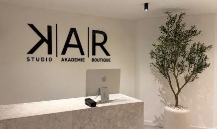KAR Studio: Nagelstudio in Uplengen GT Jübberde