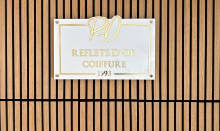 SALON REFLETS D’OR : Institut de beauté à Morteau