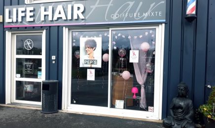 Life Hair  : Coiffeur à Divion