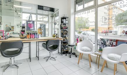 N'en Faire Qu'a Sa Tête : Coiffeur à La Seyne-sur-Mer