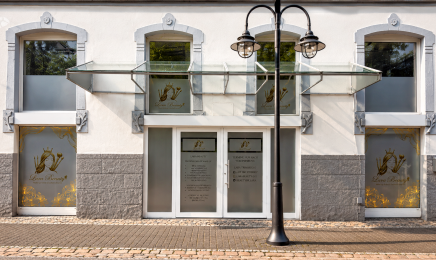 Lara Beauty: Kosmetikstudio in Brilon