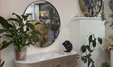 Lyna Beauty Cosmetic ( x Milli Nails 83)  : Coiffeur à Toulon