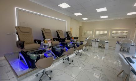Win Ongles & Cils  : Manucure à Marseille