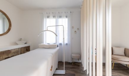 Le regard d’Amandine  : Institut de beauté à Capian