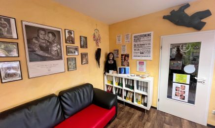 Luci‘s Tattoo Piercing Studio: Kosmetikstudio in Haßfurt