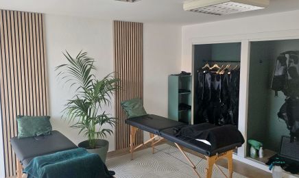 EMSBEAUTY - Apt : Institut de beauté à Apt
