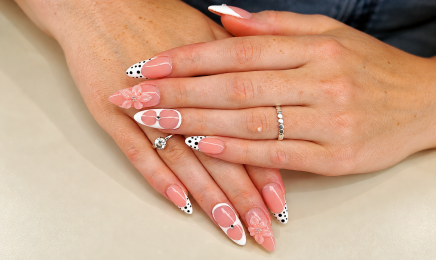 Robi Nails Art  : Manucure à Saint-Raphaël