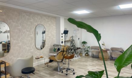 BEAUTEEHAIRSTYLES STUDIO HAIR : Coiffeur à Montévrain