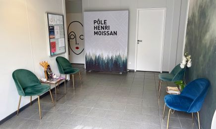  Caroline R Beauty : Institut de beauté à La Léchère