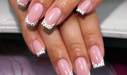 LEYOVA BEAUTÉ : Manucure à Brignoles