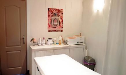 Au coeur du paradis : Institut de beauté à Istres