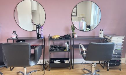 Glam Hair Coiffure  : Coiffeur à La Verpillière