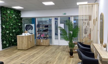 Coiffeur D vallins  : Coiffeur à Fos-sur-Mer