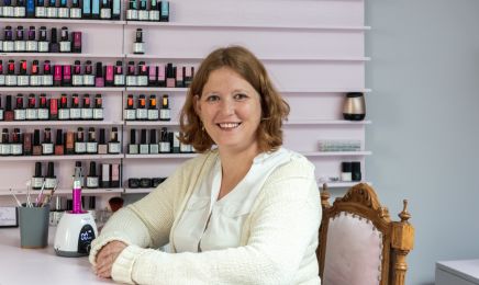 Vernis & Paillettes : Manucure à Loudéac