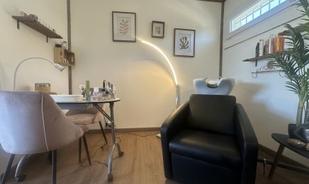 Aurora Studio : Institut de beauté à Auberive