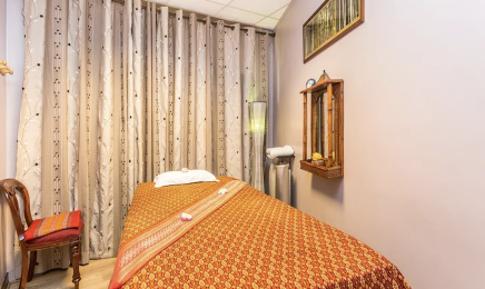 Pothong - Massages Thaïlandais  : Institut de beauté à Paris