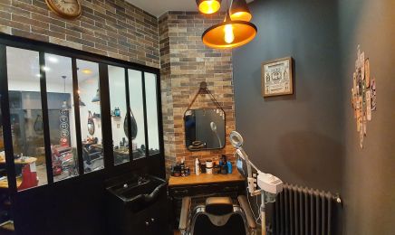 Le barbier de l’arche  : Barbier à Courbevoie