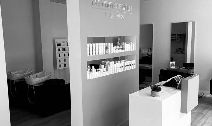 Die Perfekte Welle Aksu: Friseur in Solingen